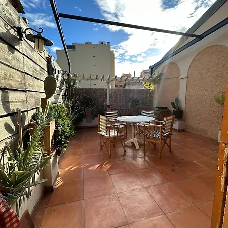 Studio-type Loft Au Coeur De *